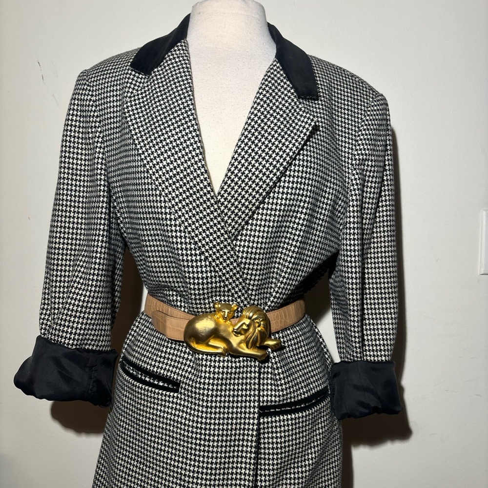 Women's Black and White Houndstooth Blazer